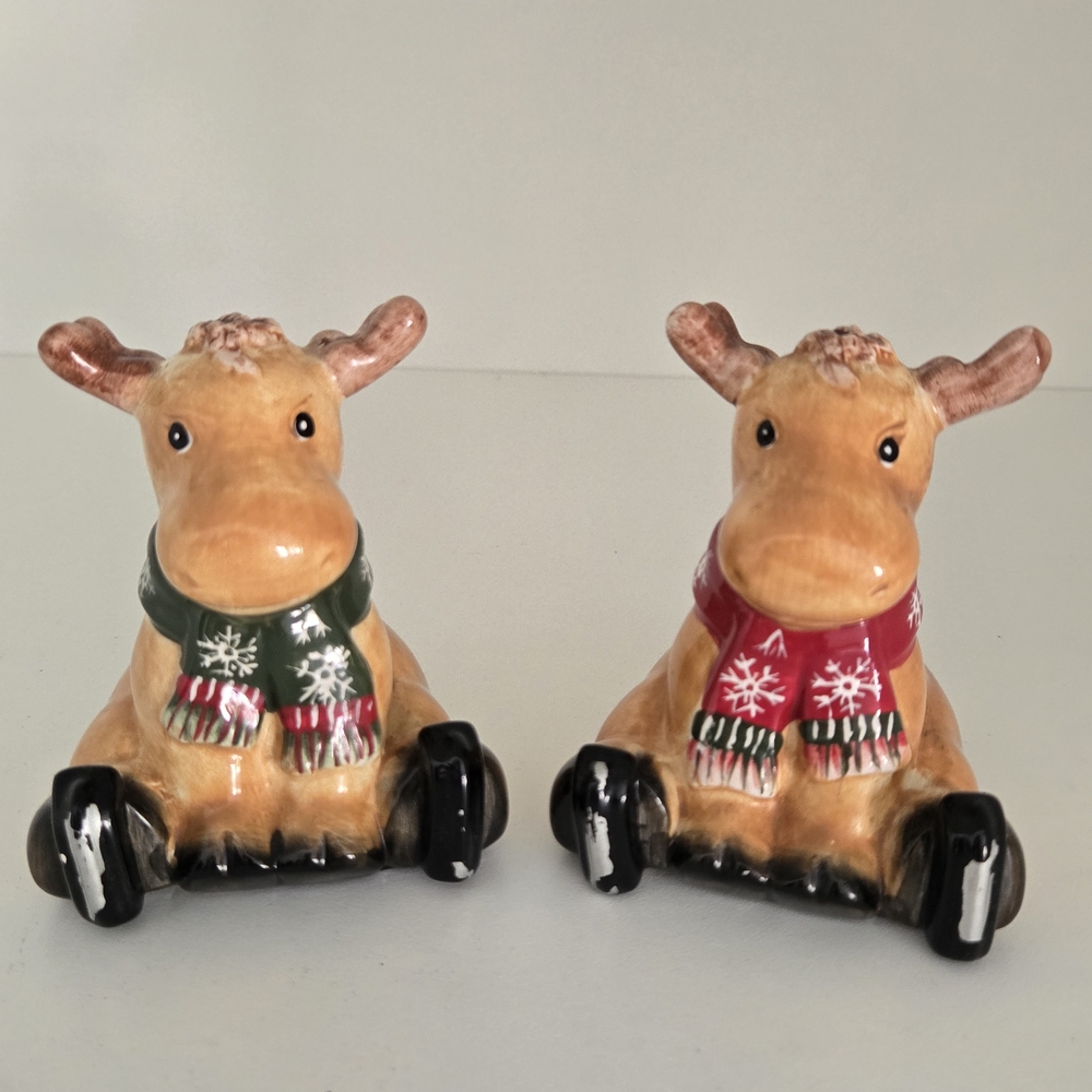 Source Unknown Festive Moose Figurines with Scarves